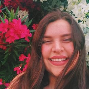 Meet your Posher, Brooke